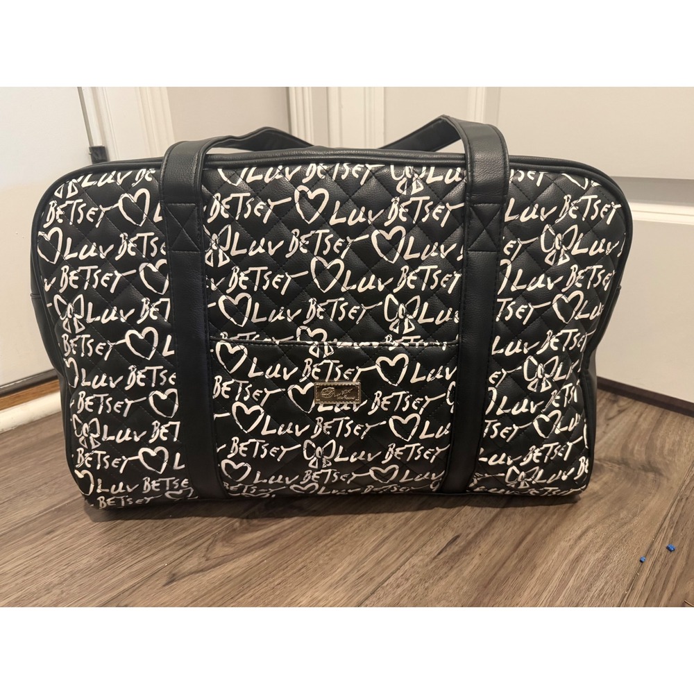Luv Betsey by Betsey Johnson Graffiti Weekender Duffel Bag Black Pink Pristine